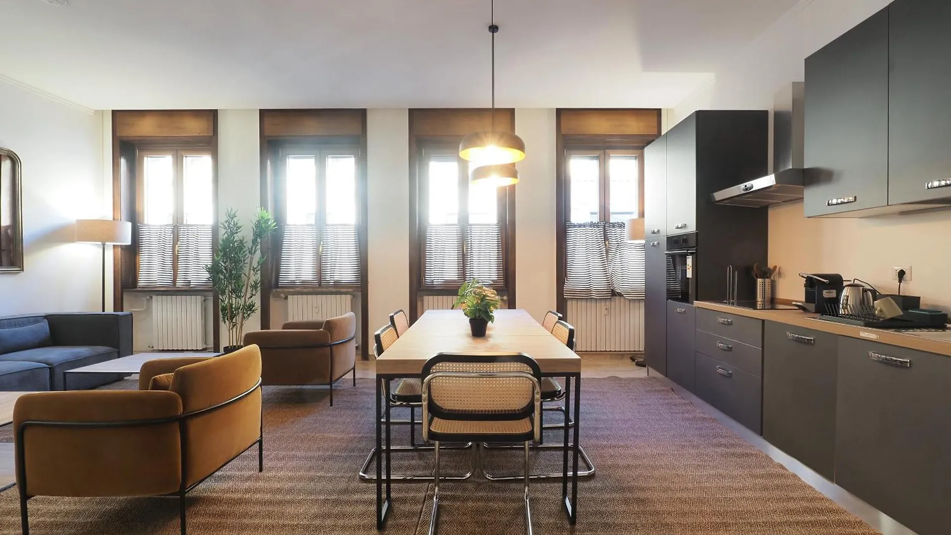 Homnest I Milano Duomo Penthouse Apartment Milan