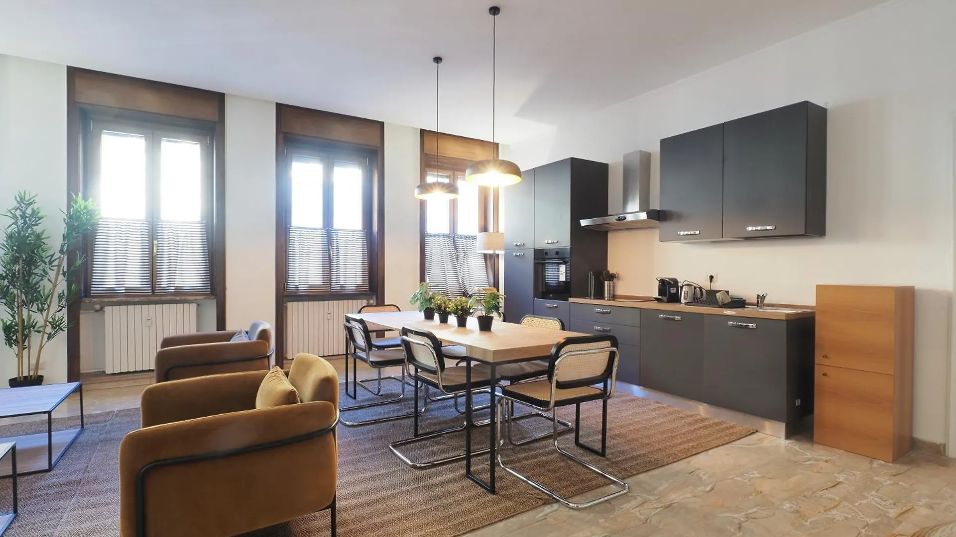 Homnest I Milano Duomo Penthouse Apartment