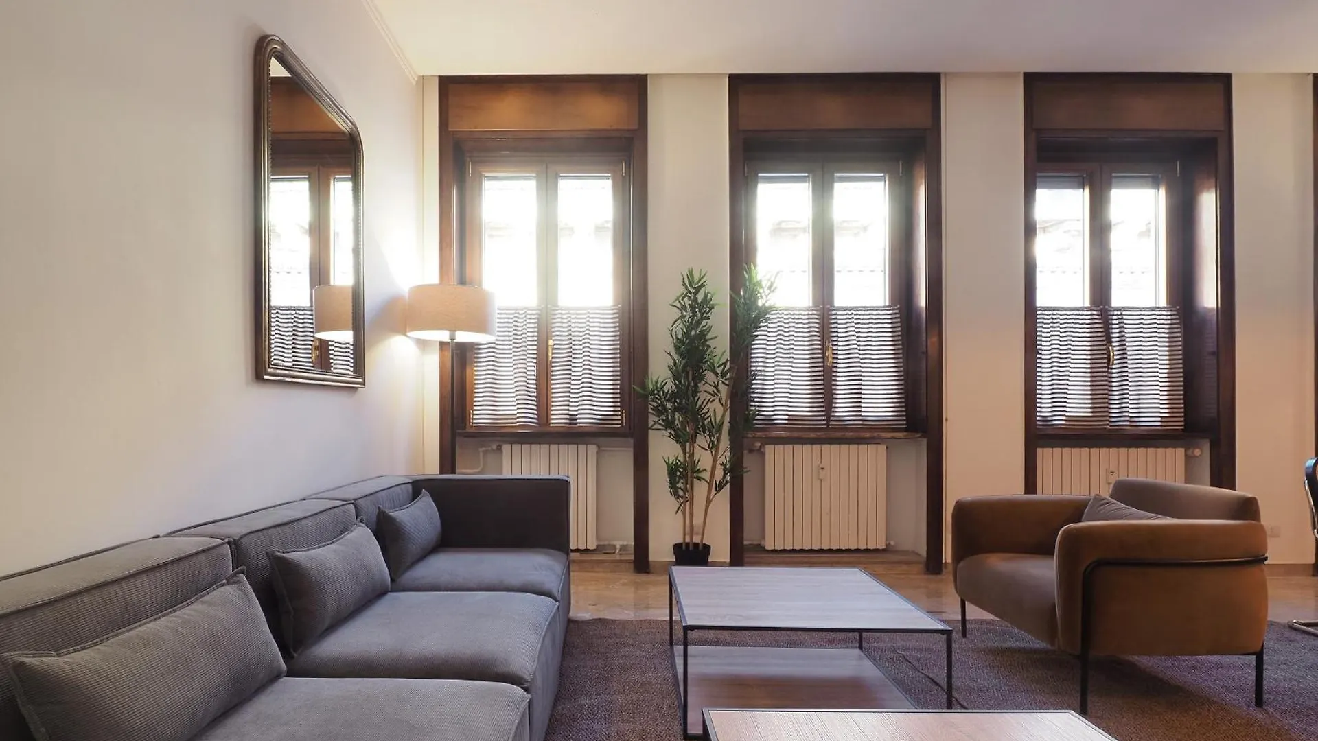 Homnest I Milano Duomo Penthouse Apartment  Milan