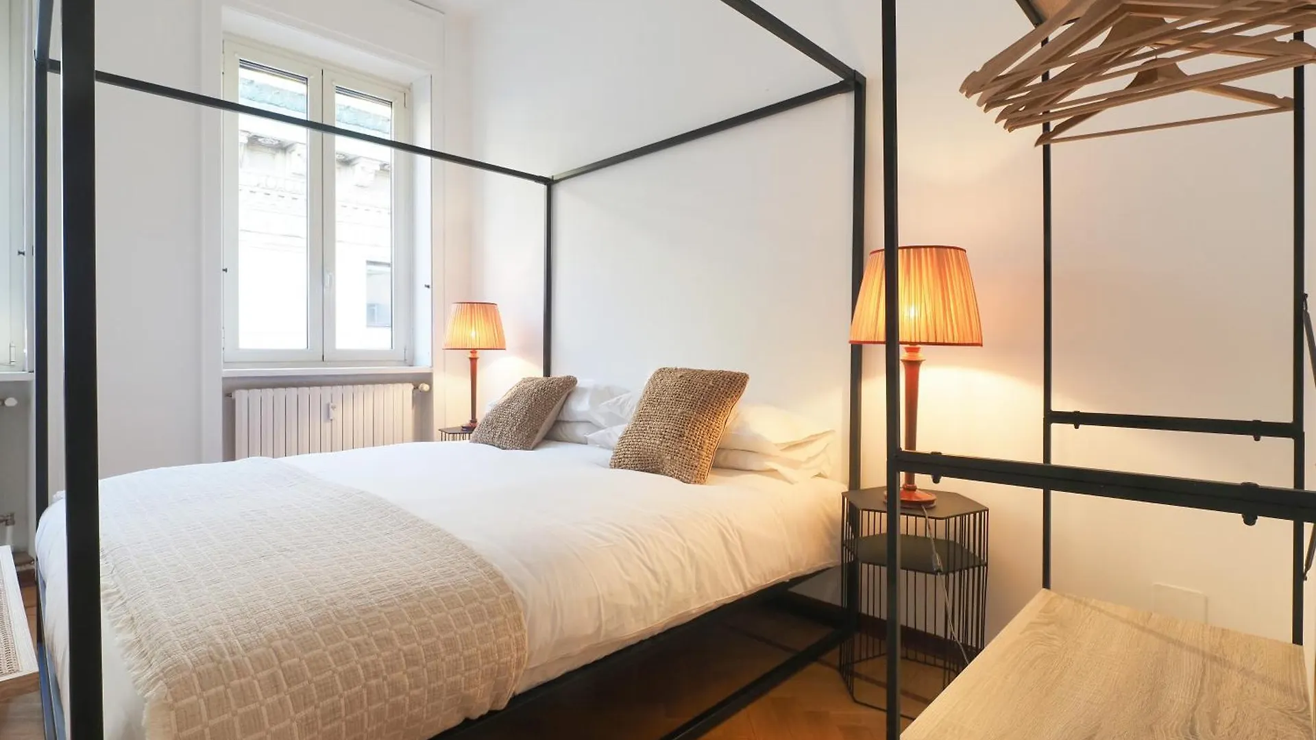 Homnest I Milano Duomo Penthouse Apartment Milan
