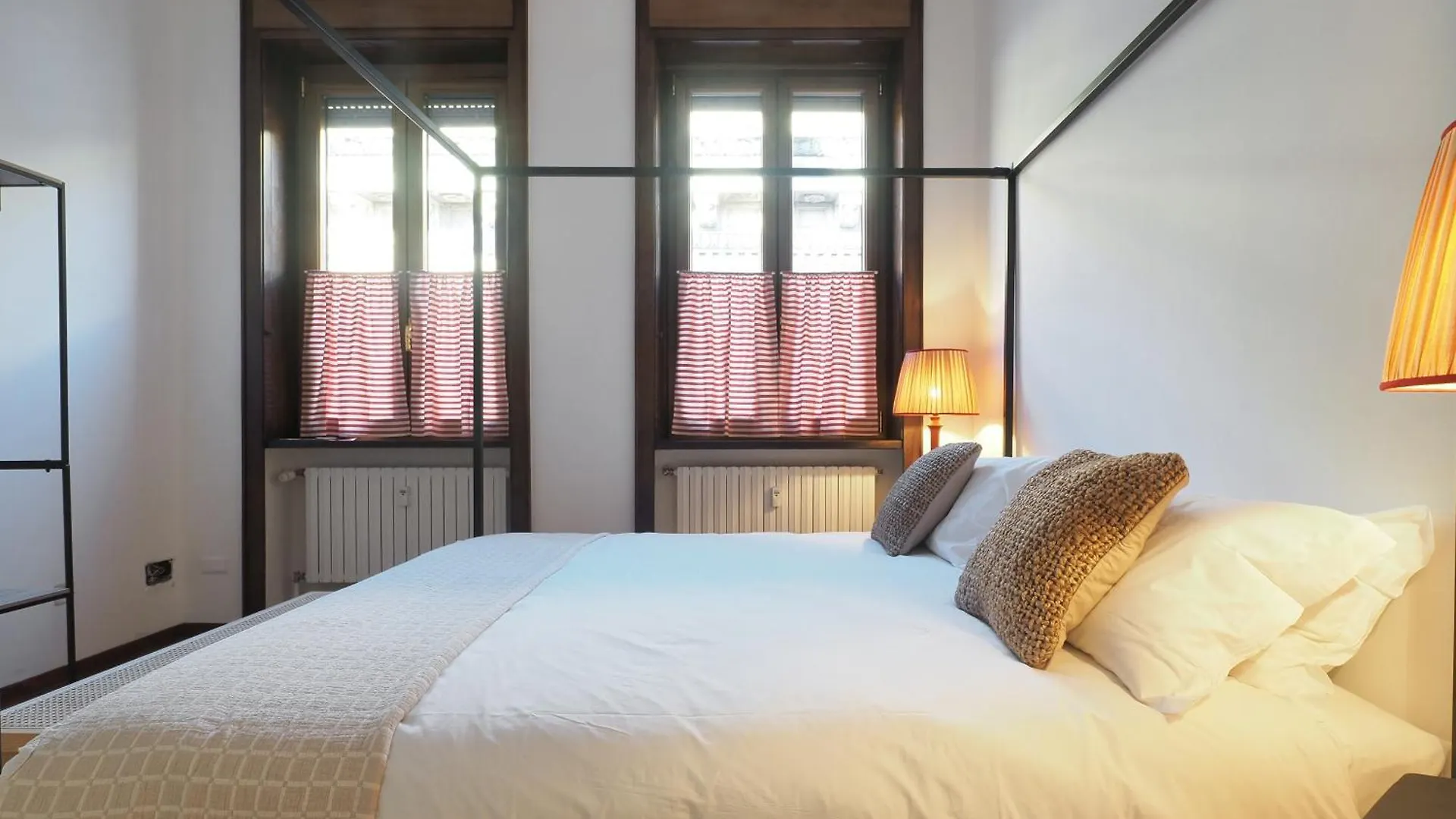 Homnest I Milano Duomo Penthouse Apartment