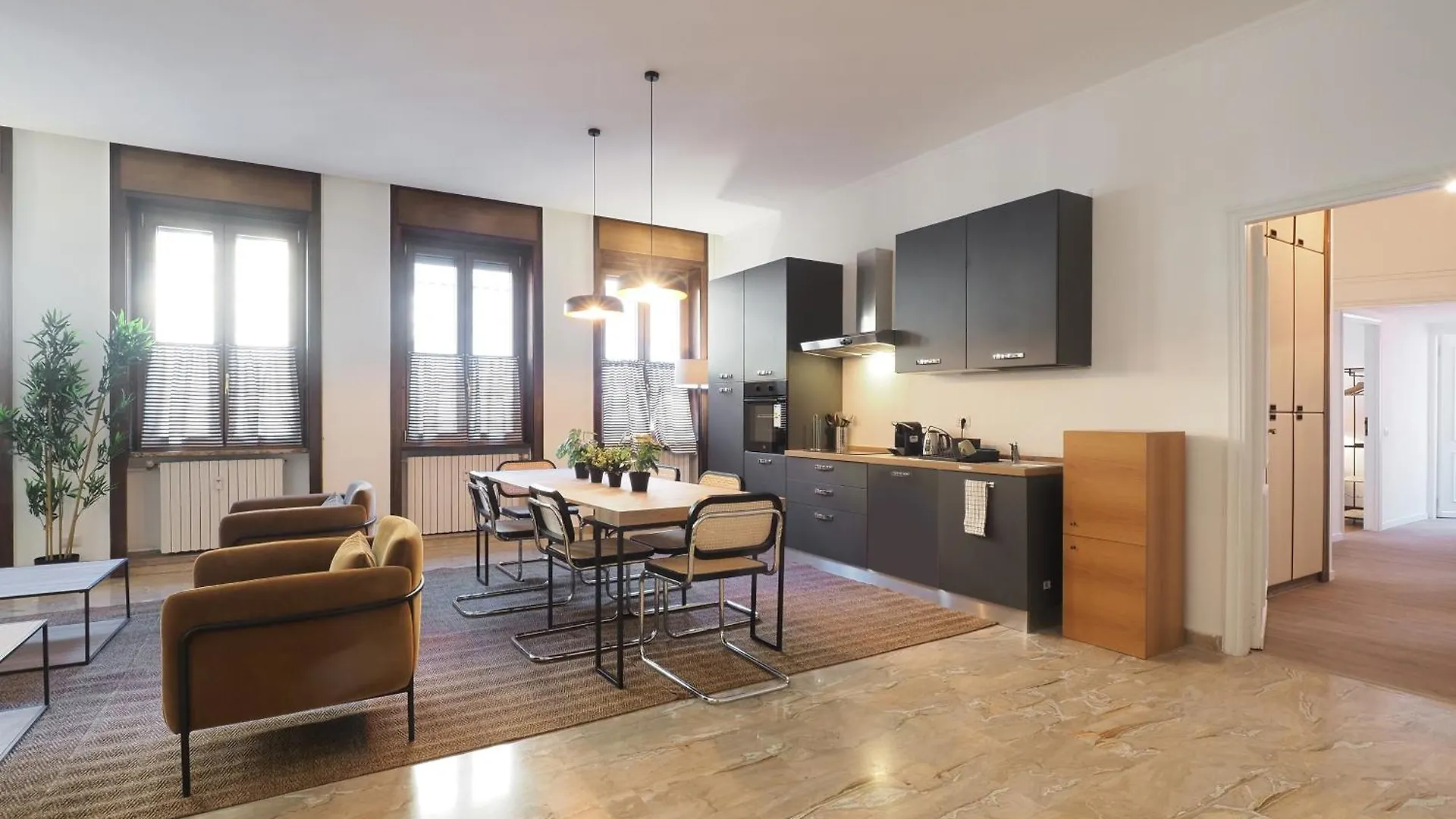 Homnest I Milano Duomo Penthouse Apartment