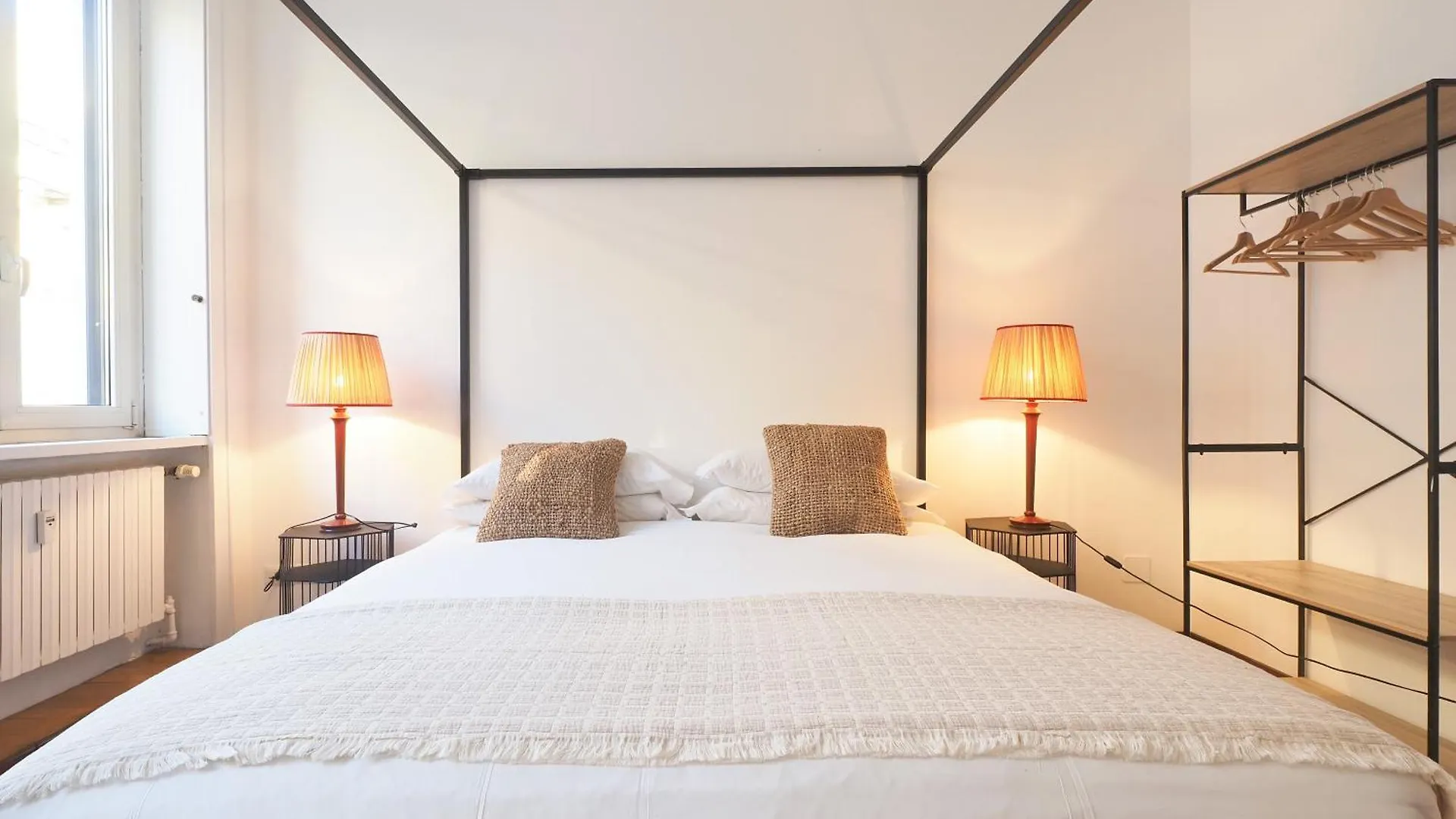 Homnest I Milano Duomo Penthouse Apartment Italy